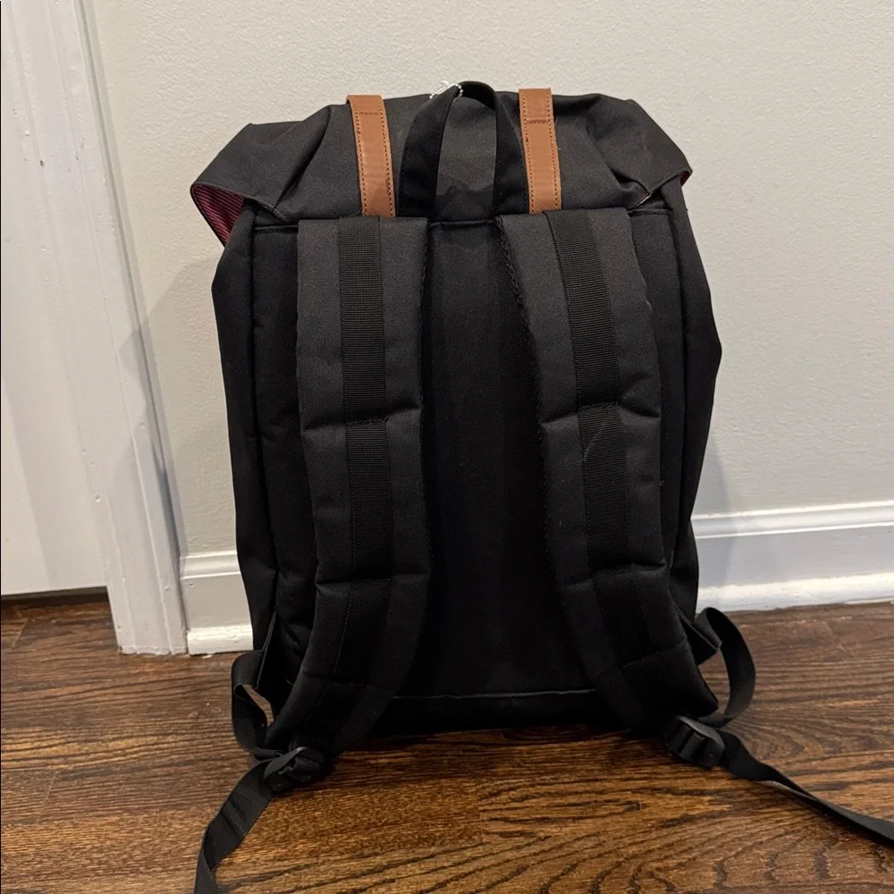 Herschel Retreat backpack book bag with laptop sleeve black and red